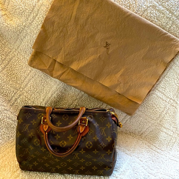 Authentic Louis Vuitton SPEEDY 30 👜 - Picture 12 of 15